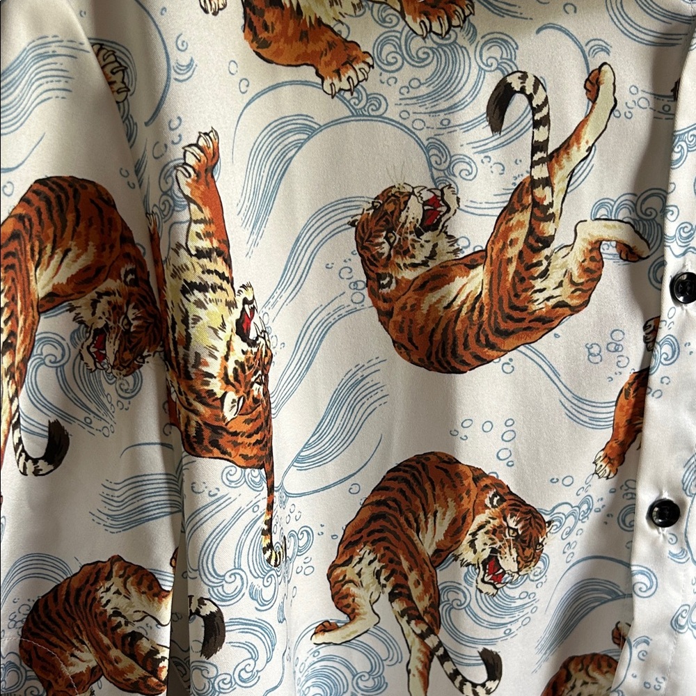 Volcom White And Blue Tiger Wave Shirt - image 3
